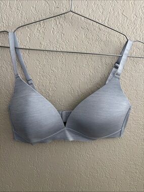 Strm line women’s bra size 34C